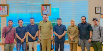 Audiensi DPD AKPERSI Gorontalo Bersama Dewan Pembina, Gubernur Gusnar Ismail