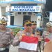 Menyambut Hari Kemerdekaan Republik Indonesia yang ke-80, Kapolresta Balikpapan Bagikan Bendera 2000 Lembar