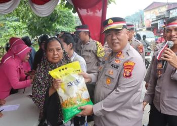 Kolaborasi Lintas Sektor Guna Membantu Masyarakat, Polresta Samarinda bersama Bulog Distribusikan Beras Murah
