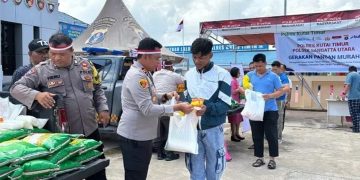 Gelar Program GPM, Polsek Sangatta Distribusikan 100 Paket Sembako Murah kepada Masyarakat