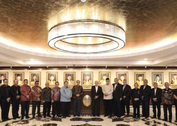 KETUA MA TERIMA AUDIENSI WALI NANGGROE ACEH BAHAS PENGUATAN MAHKAMAH SYAR’IYAH