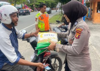 Polresta Balikpapan Bersinergi dengan Pemkot dan Bulog Gelar Gerakan Pangan Murah untuk Warga