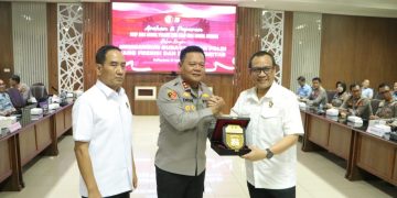 Staf Ahli Kapolri Bidang Sospol dan Sosbud Berikan Arahan Kepada Personel Polda Kaltim