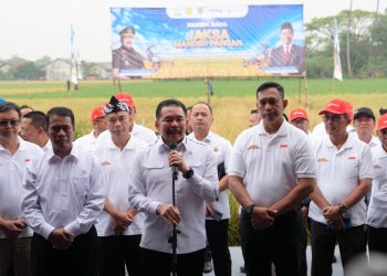Lanjutkan Program Jaksa Mandiri Pangan,  Jaksa Agung Manfaatkan Lahan di Desa Srimahi