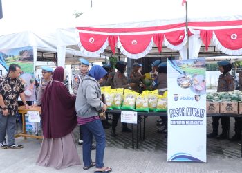 Polri Untuk Masyarakat, Bidpropam Polda Kaltim Gelar Pasar Murah di Balikpapan Selatan