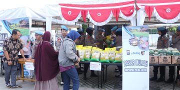 Polri Untuk Masyarakat, Bidpropam Polda Kaltim Gelar Pasar Murah di Balikpapan Selatan