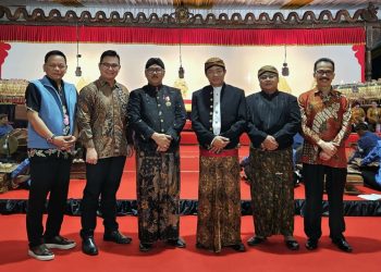 Mahkamah Agung Gelar Pertunjukan Wayang Kulit Rayakan HUT ke-80, Ki Yanto Kembali Memukau sebagai Dalang
