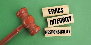 Ethical Naturalism sebagai Upaya Mencari Moral Objektif dalam Legislasi yang Berkeadilan