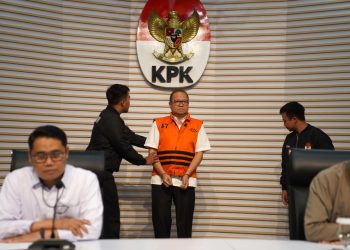 KPK Tahan Tersangka Kasus Korupsi Fasilitas Kredit LPEI kepada PT SMJL dan PT MAS