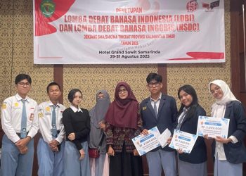 Tim Debat SMAN 1 Tanjung Redeb, Raih Juara 3 LDBI Tingkat Provinsi Kaltim 2025
