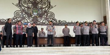 Kapolda Kaltim Pimpin Apel Kesiapan Pengamanan Aksi Unjuk Rasa Aliansi Mahakam di DPRD Provinsi