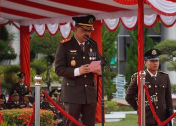 Kejati Kepri Gelar Upacara Hari Lahir Kejaksaan RI ke-80, Kajati J. Devy Sudarso Bacakan Amanat Jaksa Agung.