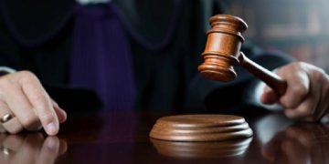 Paradigma Kuantitatif dalam Adjudikasi: Relevansi Jurimetri dan Ekonometri bagi Hakim