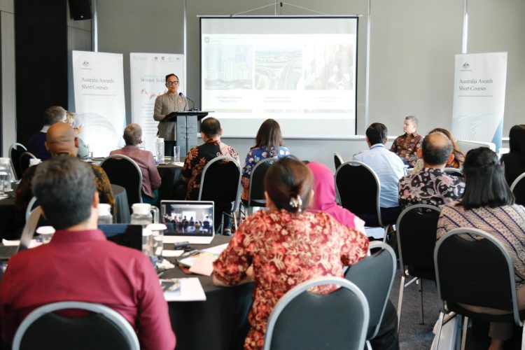 Wamendagri Bima Arya Dorong Aparatur Pemda Manfaatkan Beasiswa Australia untuk Tingkatkan Kualitas Kebijakan Publik