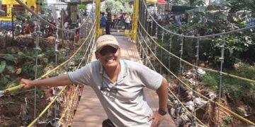 Penyair Pulo Lasman Simanjuntak Kembali ‘Membidik’ Kasus Korupsi Melalui Karya Puisi 