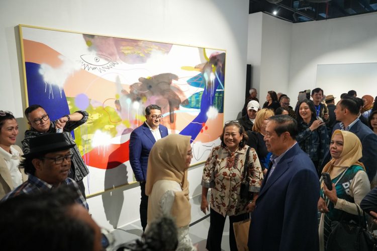 Pameran SBY Art Community Resmi Dibuka, Kementerian Ekraf Apresiasi Sentuhan Inovasi dan Kreativitas