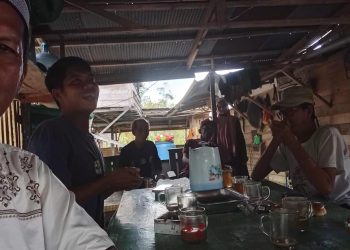 Warga Desa Bakungan Desak Perusahaan Batu Bara Pulihkan Lingkungan dan Penuhi Hak Sosial