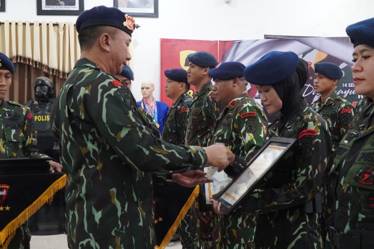 Peringati HUT Pelopor ke-66, Sat Brimob Polda Kaltim Gelar Tradisi Syukuran