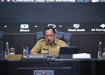 Mendagri Tito Pacu Daerah Optimalkan Bonus Demografi Menuju Indonesia Emas 2045