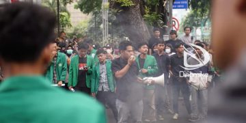 Diduga Arogan dan Tak Transparan, Gubernur Sumut Disemprot KAPIR di Rapat Paripurna!