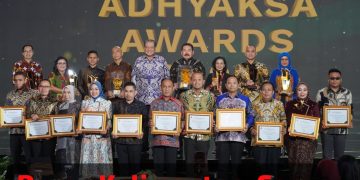 Bambang Irawan Perwakilan Jaksa Kejati Lampung Terima Penghargaan 3 Besar Nasional Adhyaksa Awards 2025