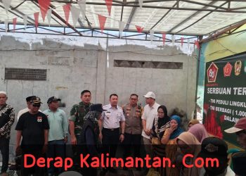 TNI dan Polri Berbagi 150 Paket Sembako untuk Korban Kebakaran di Semper Timur