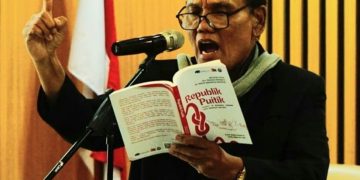 Penyair Membaca 80 Tahun Indonesia Merdeka Bersama TISI, Isbedy Stiawan ZS : Republik Puitik , Soal Menjaga Kedaulatan Estetika