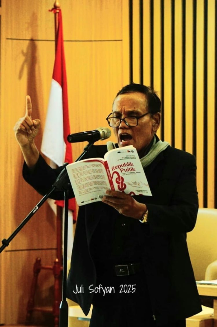 Penyair Membaca 80 Tahun Indonesia Merdeka Bersama TISI, Isbedy Stiawan ZS : Republik Puitik , Soal Menjaga Kedaulatan Estetika