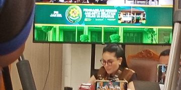 Saksi Ahli Cyber Sebut Repost Bukan Tindakan Pidana dalam Sidang Nikita Mirzani!