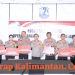Kabid Humas Polda Metro Jaya Berikan Penghargaan untuk Personel Humas Berprestasi
