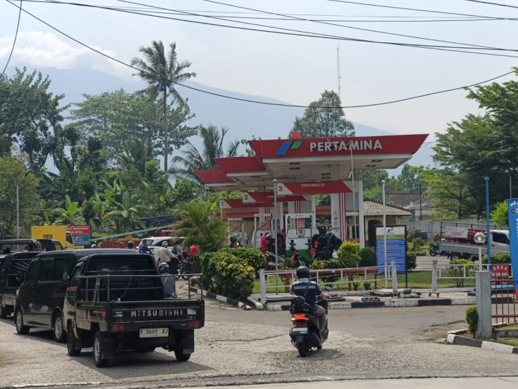 Prof Dr Sutan Nasomal Yakin Presiden RI Belum Tahu Bigbos Mafia BBM Karena Belum Di Evaluasi Total