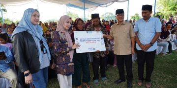 Mendes Yandri Pastikan Manfaat Program MBG Sampai ke Ibu Hamil dan Anak Desa