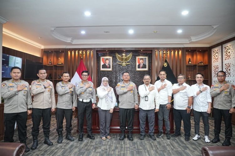 Kapolda Kaltim Terima Kunjungan Tim Audit BPK RI Terkait Pemeriksaan Kinerja Kamseltibcar Lantas