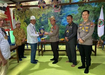 Pererat Sinergi Kamtibmas bersama Tokoh Masyarakat, Ditbinmas Polda Kaltim Kunjungi Lembaga Adat Dayak Kenyah Kaltim