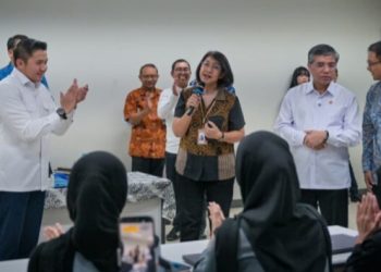 Seskab Teddy Tegaskan Program Magang Nasional Bukti Pemerintah Serius Perluas Kesempatan Kerja Anak Muda