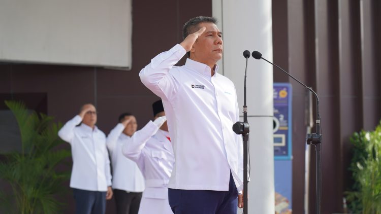 PT Pelindo 2 Selenggarakan Upacara Peringatan Hari Pahlawan ke-80 di Lapangan Pelindo 2