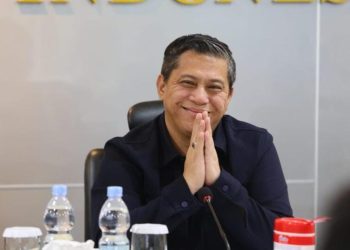 Dr. Yulianus Henock Sumual Raih Anugerah Prestasi Indonesia 2025: Pejuang Keadilan Masyarakat Adat dan Penjaga Keberagaman