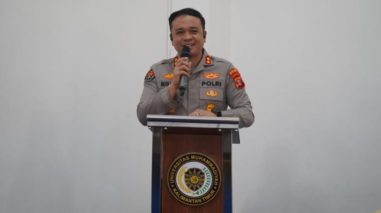 Bid Humas Polda Kaltim Gelar Sosialisasi Pencegahan Penyalahgunaan Narkotika di Universitas Muhammadiyah Kalimantan Timur