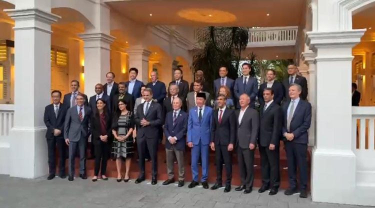 Berpidato Dalam Bahasa Inggris Jokowi Hadir di Bloomberg New Economy Forum