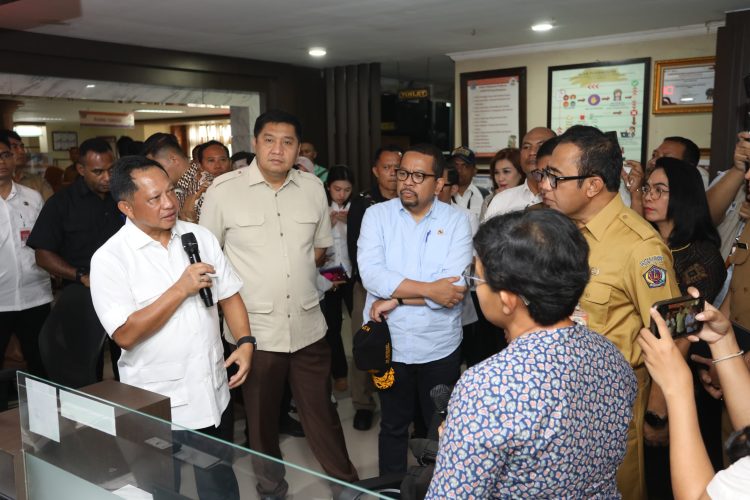 Mendagri Tito Minta Pemkot Denpasar Galakkan Sosialisasi Kebijakan PBG dan BPHTB bagi MBR