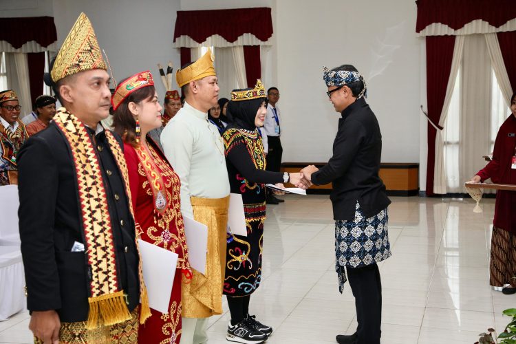 Wamendagri Bima Arya Tekankan ASN Harus Menjunjung Integritas dan Melayani Publik