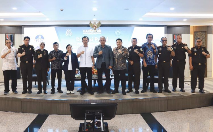 Kejati Kaltim Gelar Diskusi Panel Terkait Penegakan Hukum Pertambangan Batubara