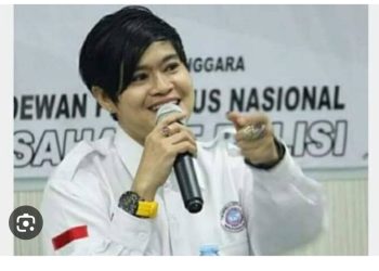 Lakalantas Mengerikan di SDN Kalibaru 01 Pagi: Mobil Masuk ke Area Upacara, Puluhan Siswa Terluka — Ketua Nasional TRC PPA Desak Penanganan Cepat