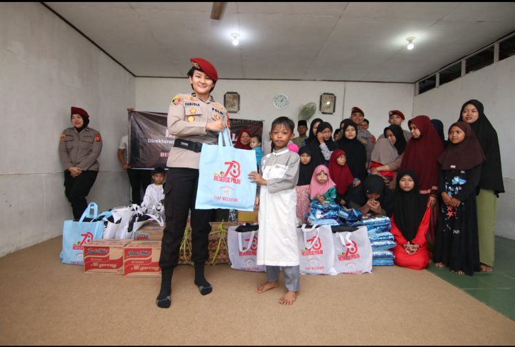 Peringati Hari Jadi Reserse Polri ke-78, Polda Kaltim Gelar Baksos di Dua Panti Asuhan