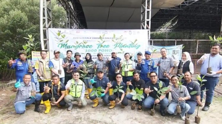 Ditpolairud Polda Kaltim Bersama Astra Group Tanam 1.000 Mangrove, Perkuat Konservasi Pesisir Balikpapan