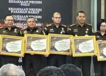 Mantap, Kejari Kutai Timur Berhasil Raih Penghargaan Predikat WBK Tahun 2025