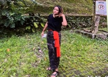 KEBERATAN TERKAIT TUDUHAN MURTAD KEPADA IBU MIRNA HANYA KARENA IKUT WISATA MELUKAT DI BALI