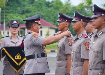 Kapolda Kaltim Pimpin Upacara Penutupan Pendidikan dan Pelantikan Bintara Polri TA 2025 di SPN Polda Kaltim
