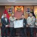 Kapolda Kaltim Terima Piagam Presisi Award