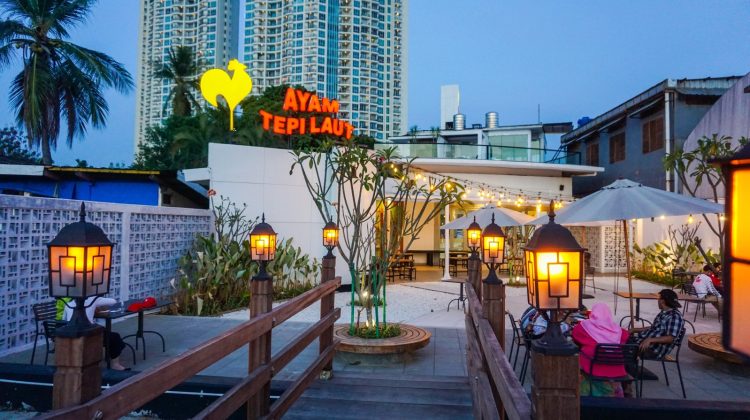 Ancol Hadirkan Promo Tiket Masuk dengan Gratis Voucher Makan di Resto